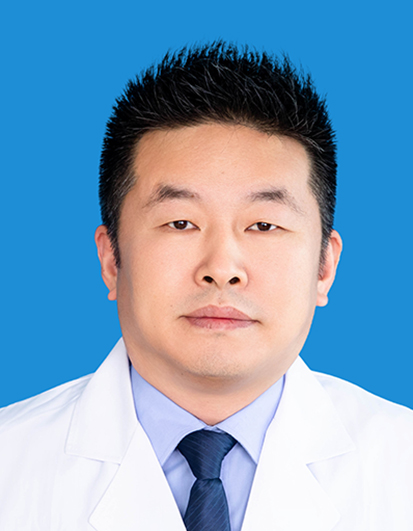 點擊照片，查看專家專長、出診時間